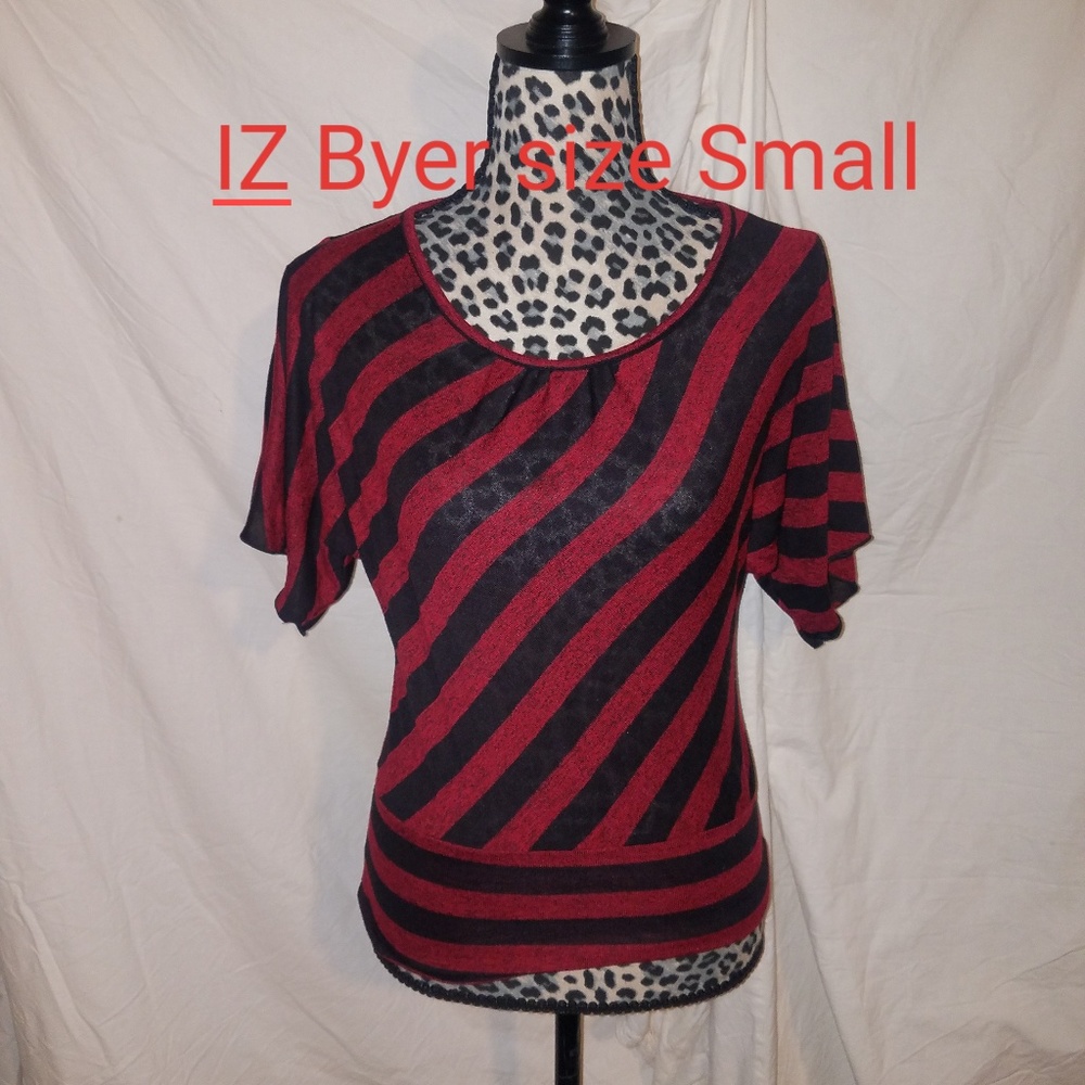 IZ Byers red and black top